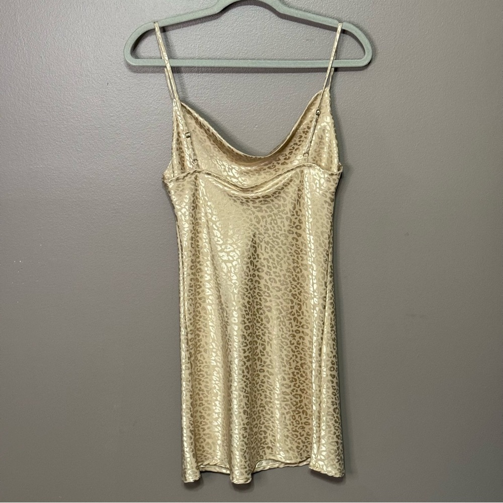 NWT Audrey 3+1 Cowl Neck Satin Jacquard Animal Print Mini Slip Dress Size Medium - Picture 5 of 8